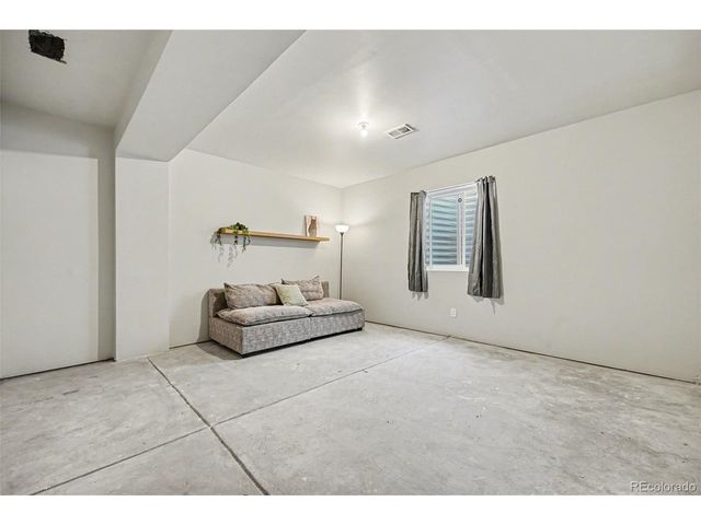6733 E 119th Pl, Thornton, CO 80233