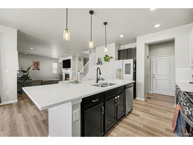 6733 E 119th Pl, Thornton, CO 80233