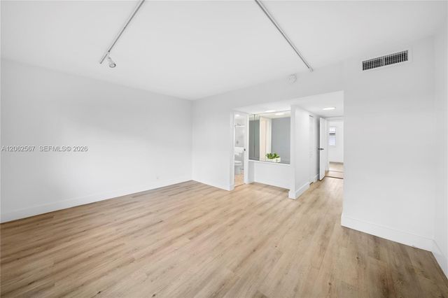 100 Edgewater Drive 138, Coral Gables, FL 33133