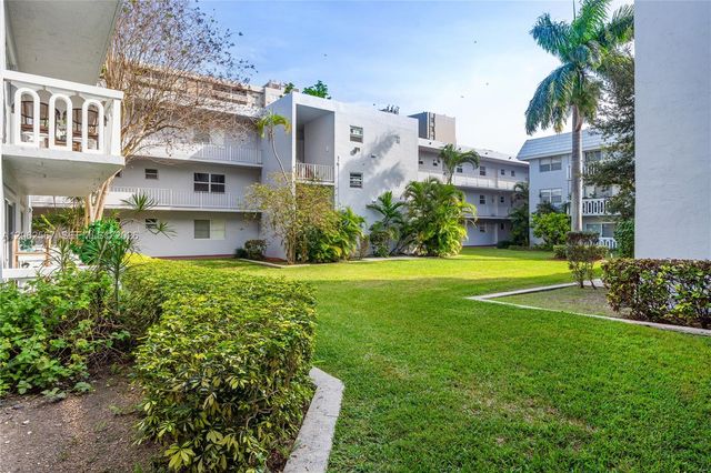 100 Edgewater Drive 138, Coral Gables, FL 33133