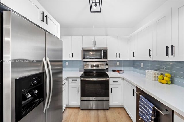 100 Edgewater Drive 138, Coral Gables, FL 33133