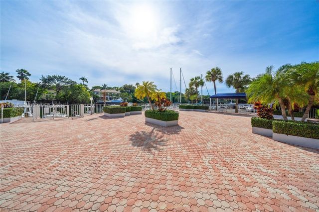100 Edgewater Drive 138, Coral Gables, FL 33133