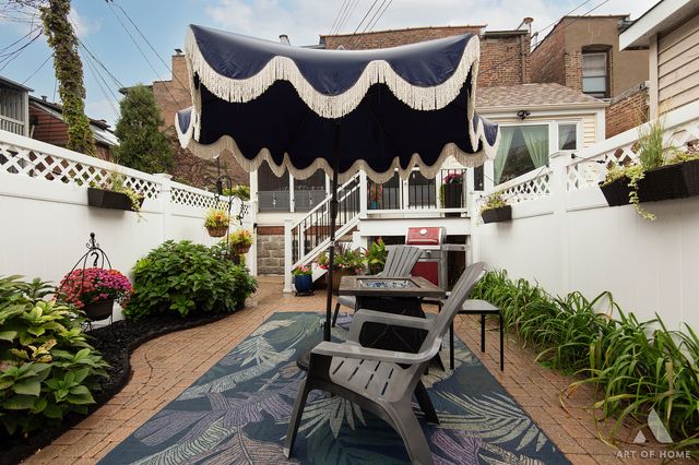 2151 W Polk Street, Chicago, IL 60612