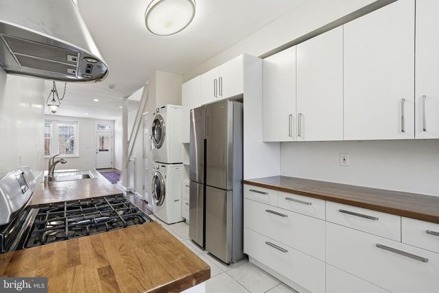 707 15TH ST NE, Washington, DC 20002