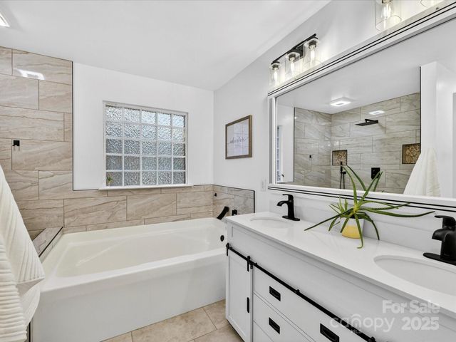 12804 Windyedge Road, Huntersville, NC 28078