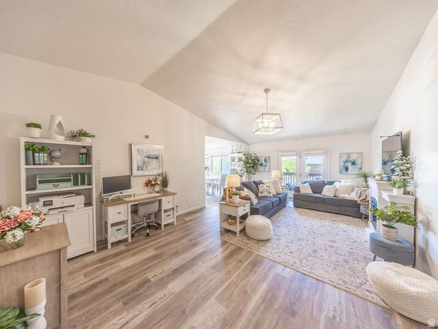 1953 W 2100 S, Syracuse, UT 84075