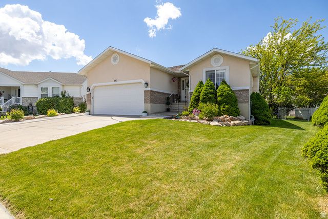 1953 W 2100 S, Syracuse, UT 84075