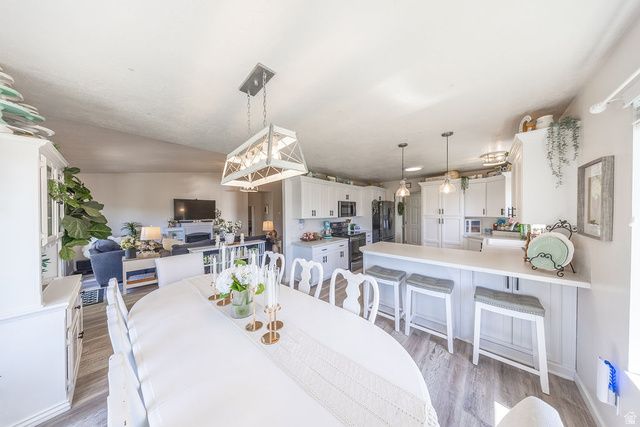 1953 W 2100 S, Syracuse, UT 84075