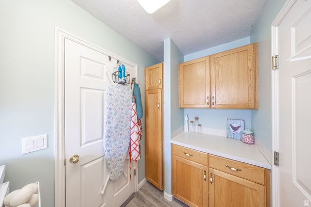 1953 W 2100 S, Syracuse, UT 84075