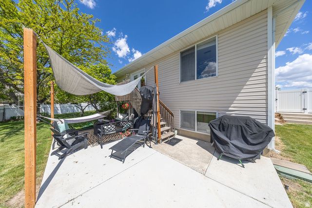 1953 W 2100 S, Syracuse, UT 84075