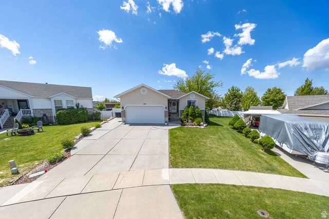 1953 W 2100 S, Syracuse, UT 84075