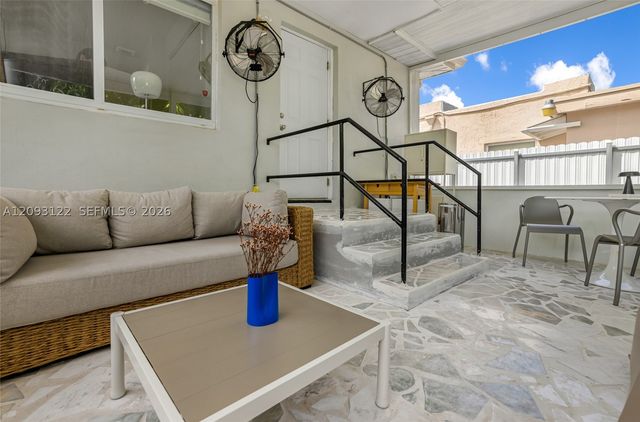 5831 SW 4th St, Miami, FL 33144