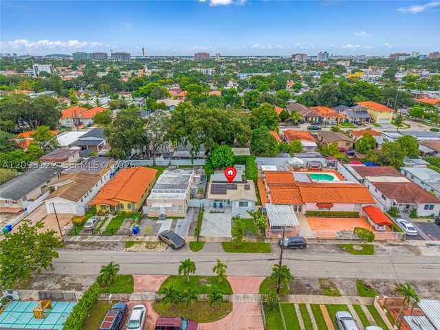 5831 SW 4th St, Miami, FL 33144