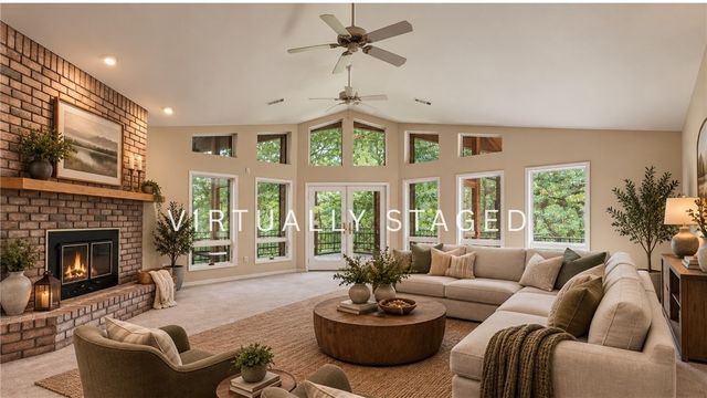 9118 Summer Shade Road, Rogers, AR 72756