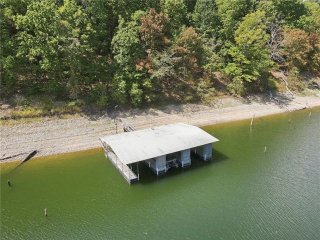9118 Summer Shade Road, Rogers, AR 72756