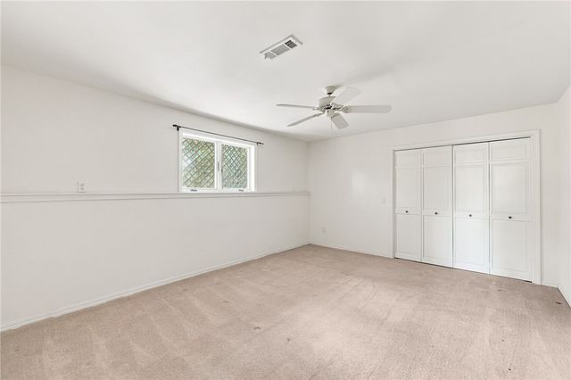 9118 Summer Shade Road, Rogers, AR 72756
