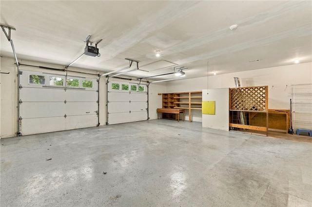 9118 Summer Shade Road, Rogers, AR 72756