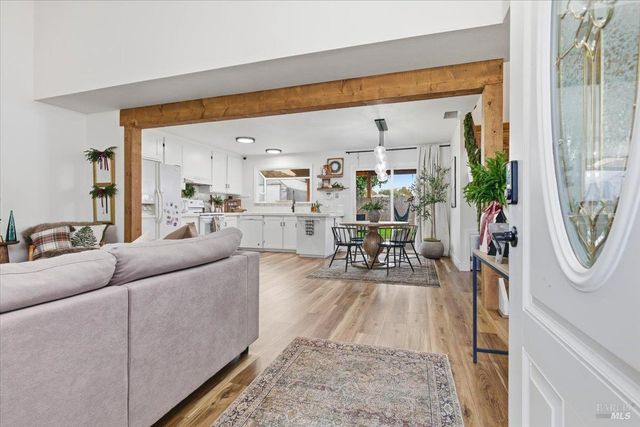 615 Chyrl Way, Suisun City, CA 94585