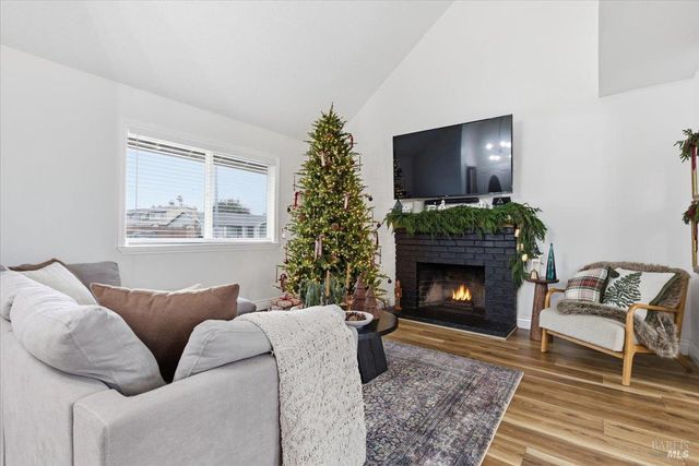 615 Chyrl Way, Suisun City, CA 94585