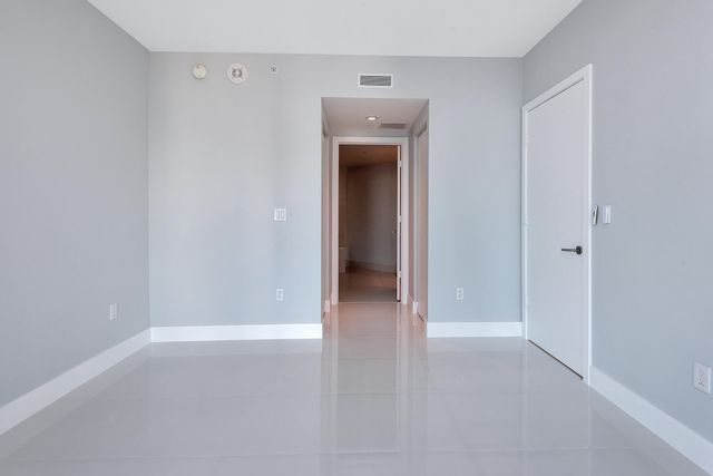 1300 S Miami Avenue 2401, Miami, FL 33130