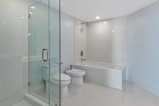 1300 S Miami Avenue 2401, Miami, FL 33130