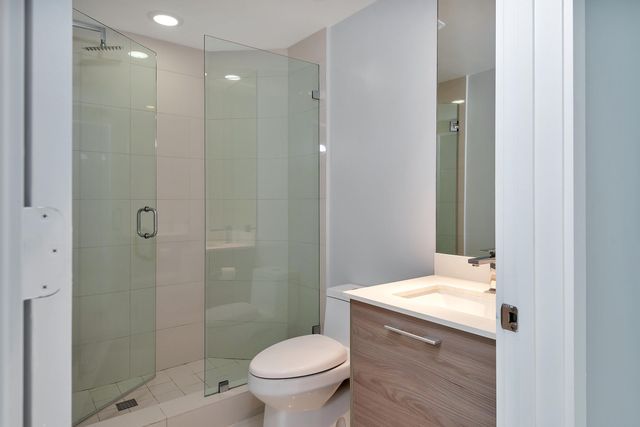 1300 S Miami Avenue 2401, Miami, FL 33130