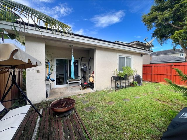 249 SE 32nd Ave, Homestead, FL 33033