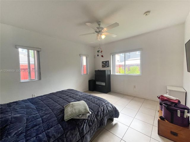 249 SE 32nd Ave, Homestead, FL 33033
