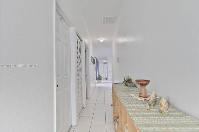 249 SE 32nd Ave, Homestead, FL 33033