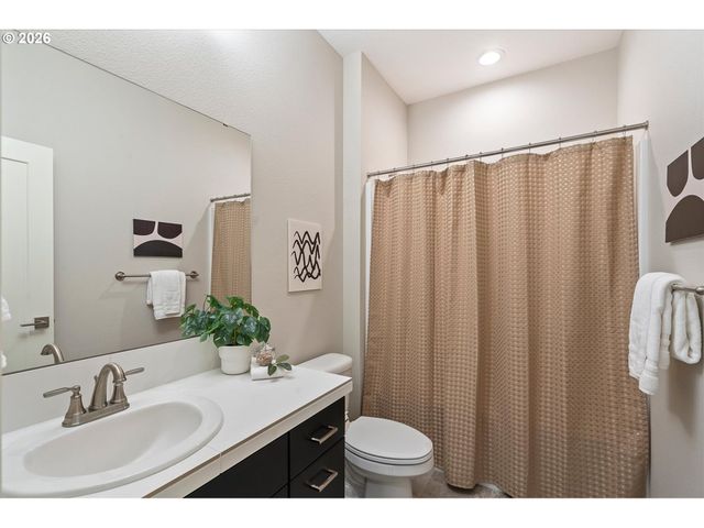 974 Se 71st Ct, Vancouver, WA 98664