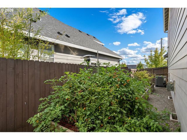 974 Se 71st Ct, Vancouver, WA 98664
