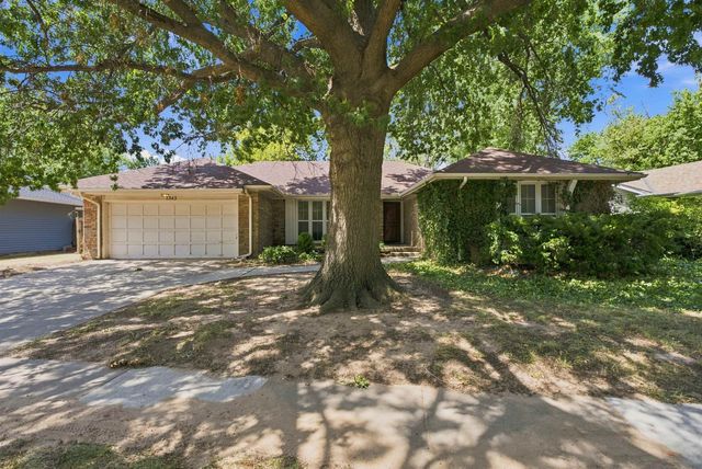 1343 N Caddy Ln, Wichita, KS 67212
