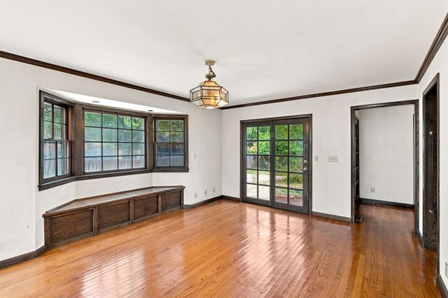 1343 N Caddy Ln, Wichita, KS 67212