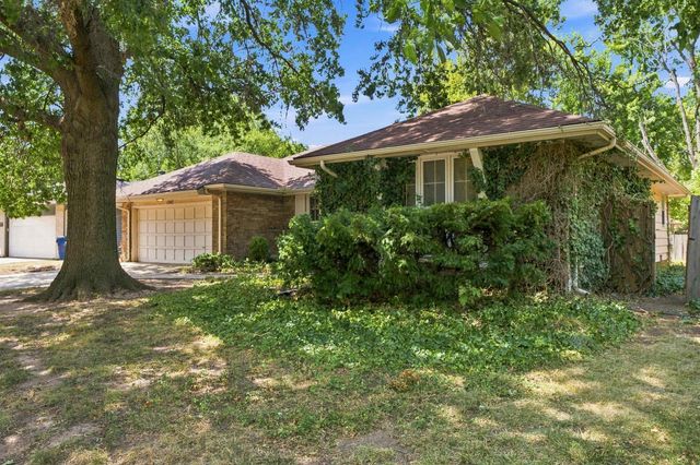 1343 N Caddy Ln, Wichita, KS 67212
