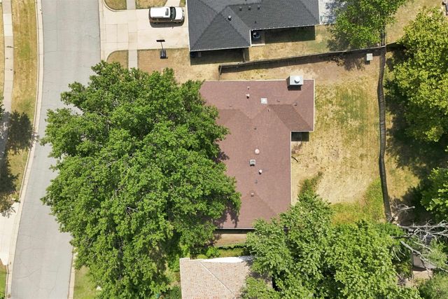1343 N Caddy Ln, Wichita, KS 67212