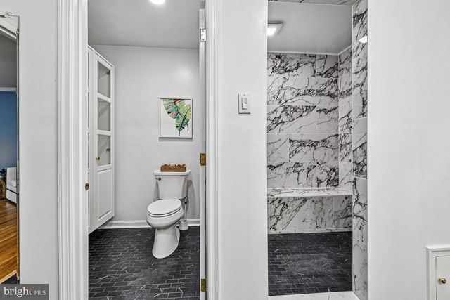 1360 SNOW MEADOW LN, Mclean, VA 22102
