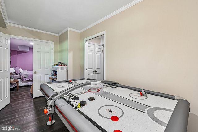 1360 SNOW MEADOW LN, Mclean, VA 22102