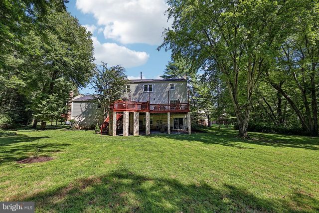 1360 SNOW MEADOW LN, Mclean, VA 22102