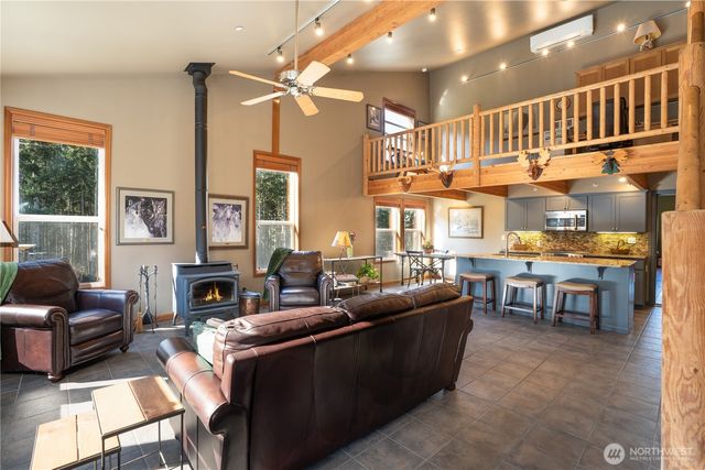 32408 146th Avenue E, Graham, WA 98338