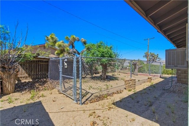 56711 Joshua, Yucca Valley, CA 92284