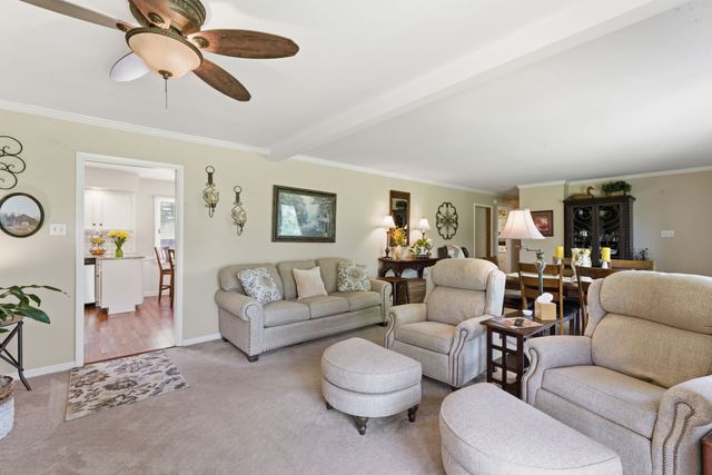 899 Carters Creek Pike, Columbia, TN 38401
