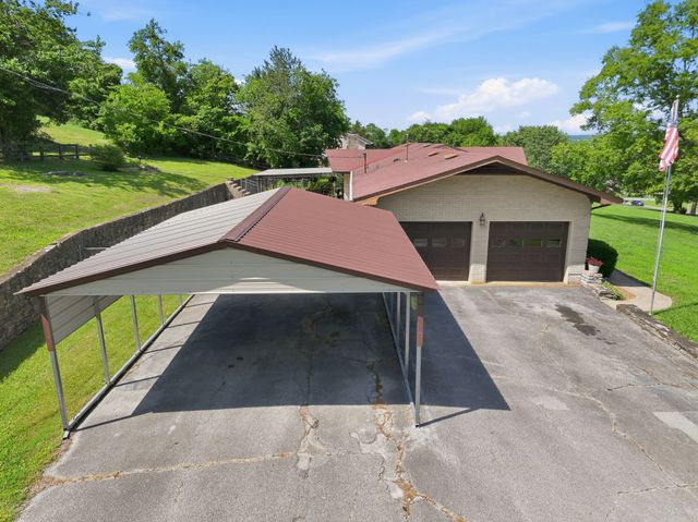899 Carters Creek Pike, Columbia, TN 38401