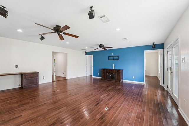 2922 Pansy Street, Pasadena, TX 77503