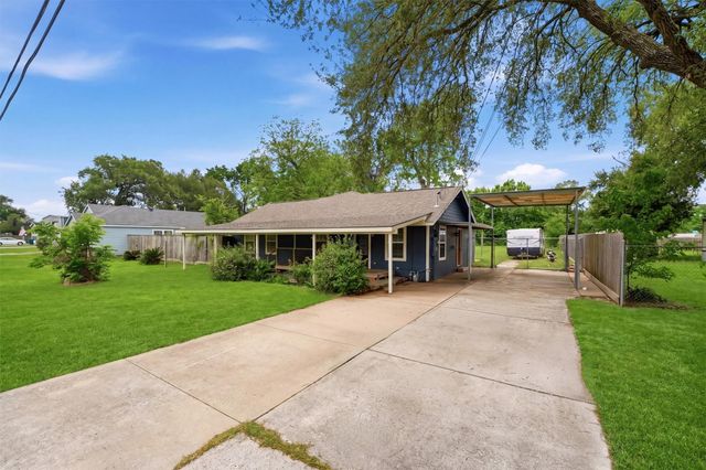 2922 Pansy Street, Pasadena, TX 77503