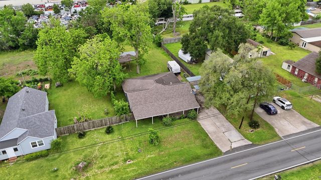 2922 Pansy Street, Pasadena, TX 77503