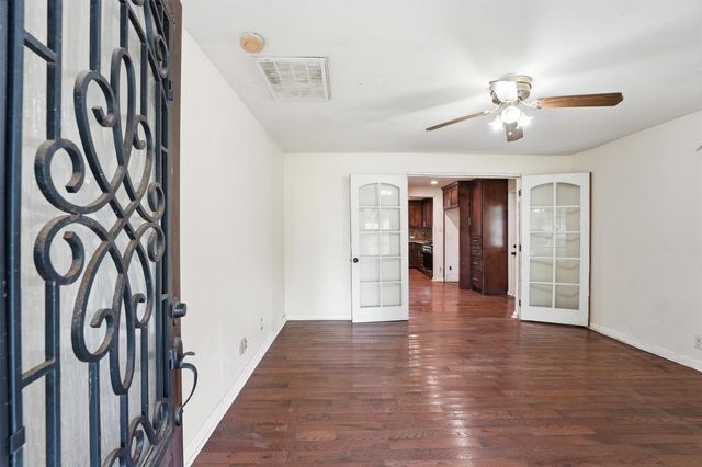 2922 Pansy Street, Pasadena, TX 77503