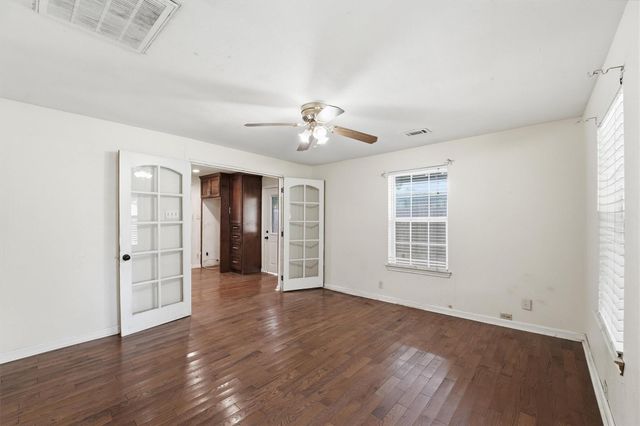 2922 Pansy Street, Pasadena, TX 77503