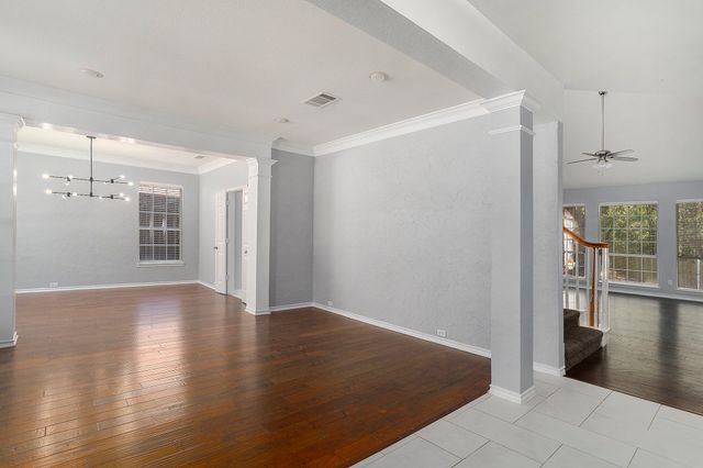6119 Fox Hunt Drive, Arlington, TX 76001