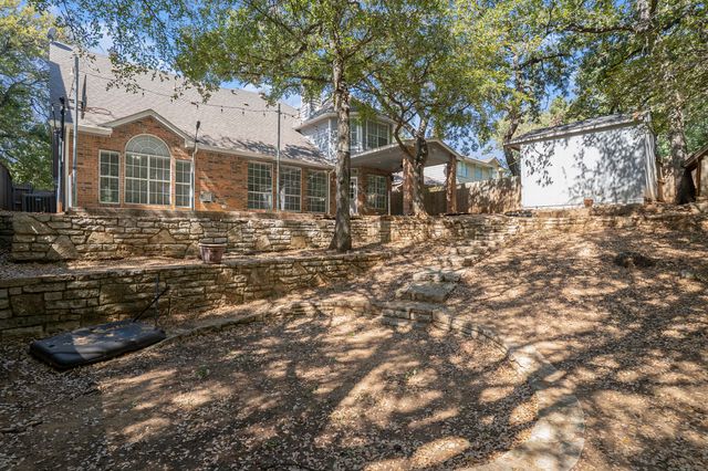 6119 Fox Hunt Drive, Arlington, TX 76001