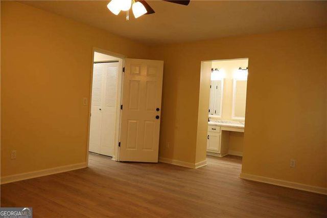 1161 Ridgecrest Lane SE, Smyrna, GA 30080